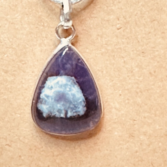 925 Sterling Silver Plated & Amethyst Stone/Crystal Pear Cut Pendant EUC - Picture 3 of 10